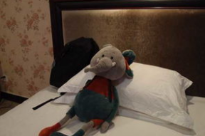 虐脚图片,从图片看极端足部虐待现象