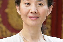 谷丽萍年轻照片曝光,揭秘昔日女神的青涩瞬间